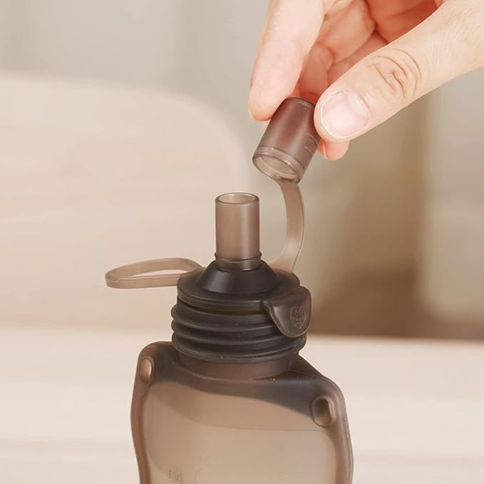 haakaa Silicone Yummy Pouch Sippy Spout, Adaptor Compatible haakaa Yummy Pouches and Milk Storage Bags,Not Compatible with Other Brands,Grey