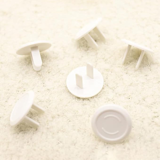 12Pcs Clear Plastic Outlet Covers, Shock Prevention Child Safe Easy Install Electrical Protector Safety Improved Baby Outlet Plug Covers Outlet Covers Baby Proofing (Transparent)