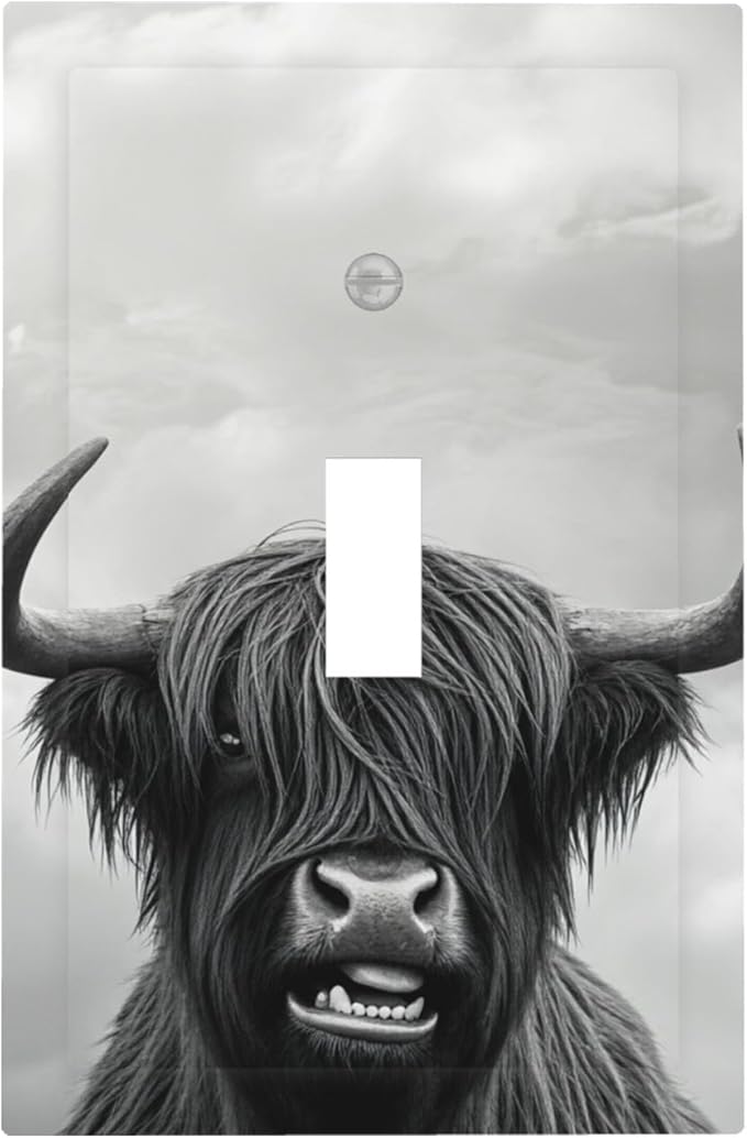 Highland Cow 1-Gang Toggle Light Switch Plate, Cute Farm Animal Decorative Wall Plate for Living Room