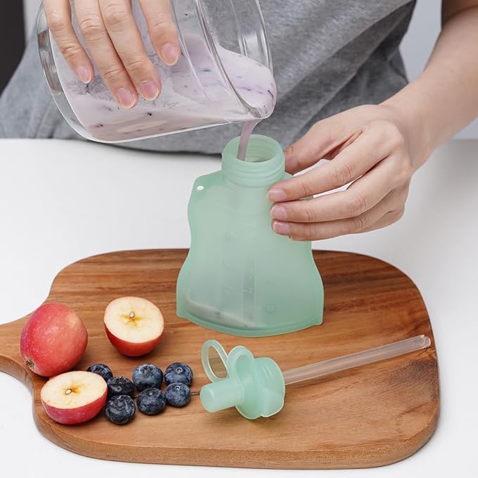 haakaa Silicone Yummy Pouch 4.5 oz – Reusable Silicone Snack & Smoothie Pouch, Refillable, Leak-Resistant, Dishwasher Safe, Eco-Friendly Food Storage for Kids & Toddlers (2-PK, Lime)