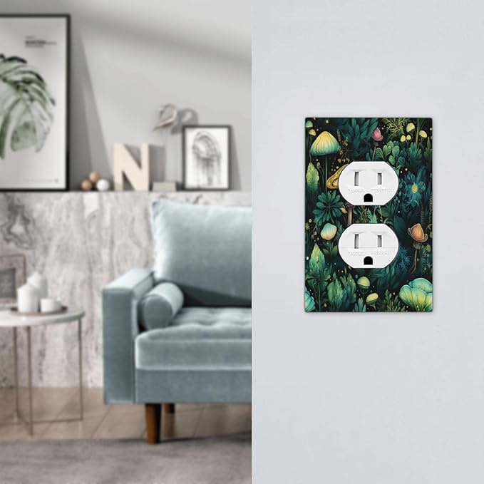 Green Dark Forest Mystical Mushroom Single Duplex Wall Plate Covers Light Switch Cover 1 Gang Outlet Plate Decorative Switchplate Covers Electrical Faceplate for Country Bathroom Bedroom Decor