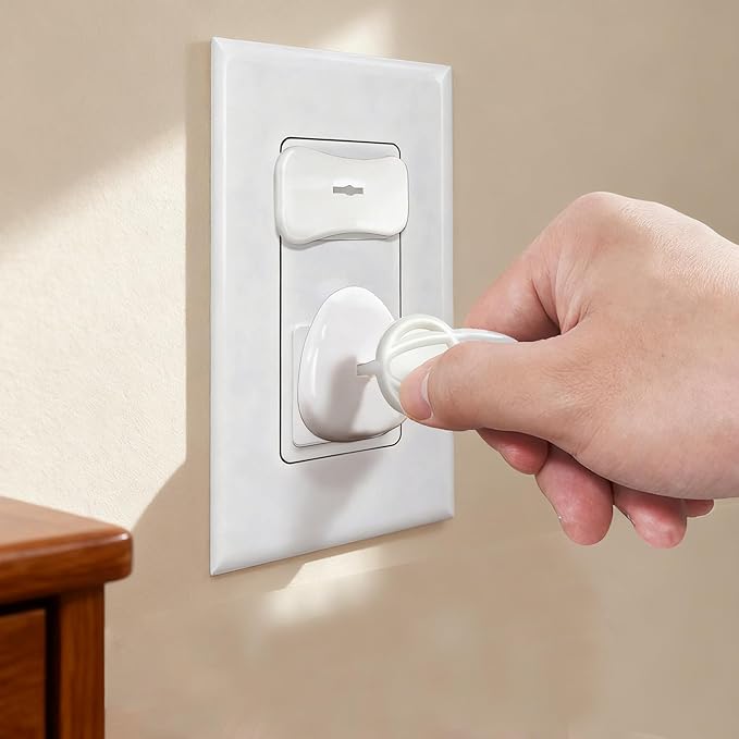 Baby Safety Plug Covers - 32 Pcs Child Electrical Plugs Proofing Socket Protector Cover with 4 Keys for Us Home Wall Power Outlets 3-Prong/2-Prong