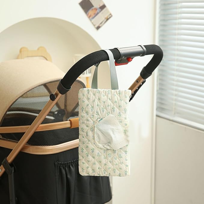 Quilted Baby Diaper and Wipes Pouch Portable Mommy Bag for Stroller Reusable Wipes Pouch with Lanyard for Casual Travel