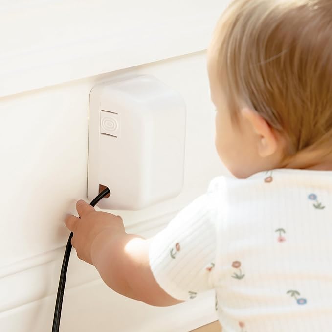Regalo Safety Outlet Covers for Baby Proofing, Child Proof Wall Outlet Cover Guard with Space for Cords – Fits Standard & Single Outlets (2 Pack, White)