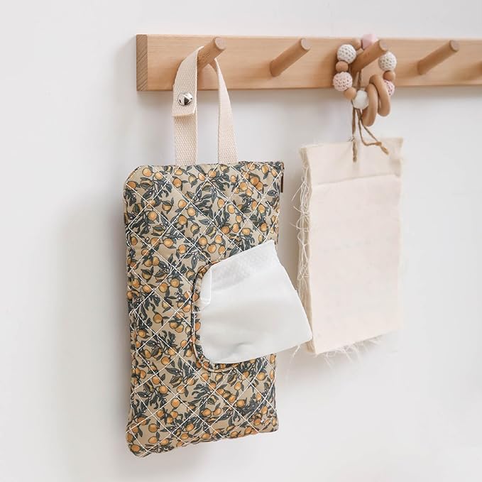 Quilted Baby Diaper and Wipes Pouch Portable Mommy Bag for Stroller Reusable Wipes Pouch with Lanyard for Casual Travel (Beige+Green)