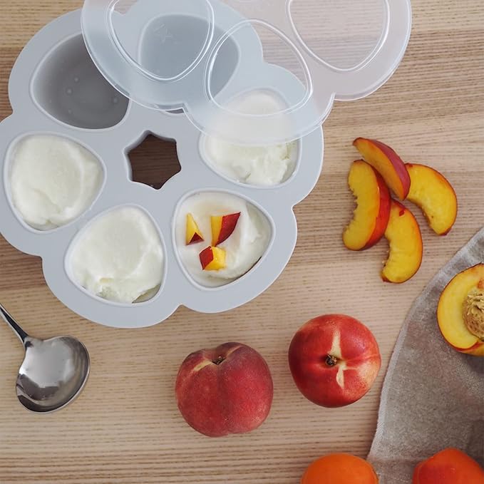 Beaba Multiportions Premium Quality Silicone Baby Food Freezer Tray with Clip On Lid, Baby Food Storage Container Ice Cube Tray Maker, Made in Italy, Cloud, 3 oz