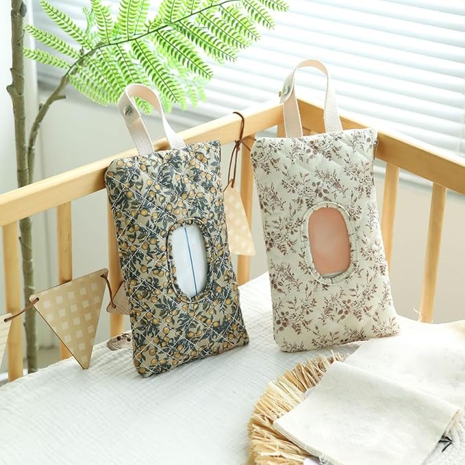 Quilted Baby Diaper and Wipes Pouch Portable Mommy Bag for Stroller Reusable Wipes Pouch with Lanyard for Casual Travel (Beige+Green)