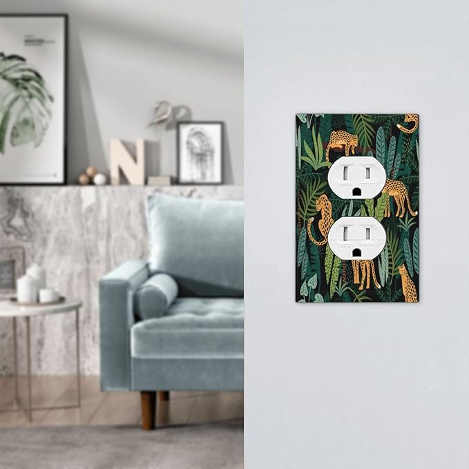 Jungle Cheetah Tropical Wildlife Leopard Green Palm Leaf Outlet Covers 1 Gang Duplex Light Switch Cover Decorative Switch Plates Electrical Receptacle Faceplate Wall Plate for Farmhouse Home Decor