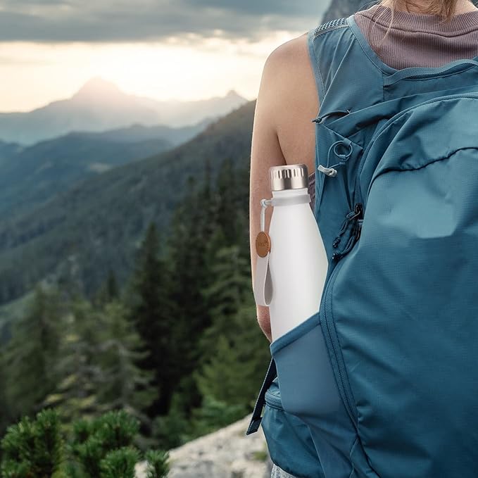 Insulated Water Bottles 17oz Stainless Steel Sports Water Bottles Cola Shape Metal Flask with Detachable Carry Rope, Keep Cold for 24 Hours and Hot for 12 Hours