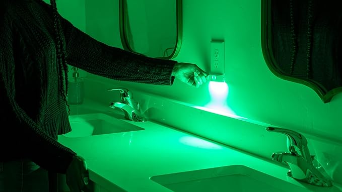 1 Pack - SnapPower Multi-Color GuideLight – Outlet Cover RGB Lights, Customizable Ambient Lighting/Mood Lighting for Home, Kitchen, Gaming Room, Kids Bedroom, Nursery, Holiday Decor (White, Decor)