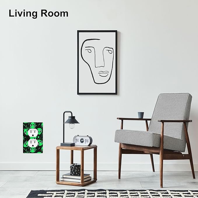 Alien Pattern 1-Gang Duplex Wall Plate, Green Black Alien Outlet Cover Decorative Faceplate for Boys Kids Room, Playroom & Game Room