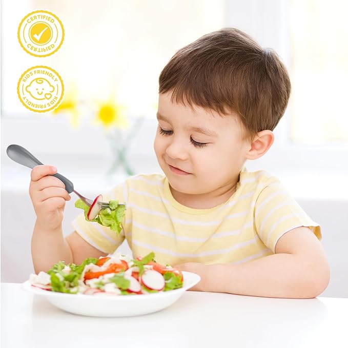 Lehoo Castle 6 Pieces Toddler Utensils, Kids Silverware for 2 3 4 Years Old, Stainless Steel Knife Fork and Spoon Set with Plastic Handle, Safe Toddler Cutlery (Animal)