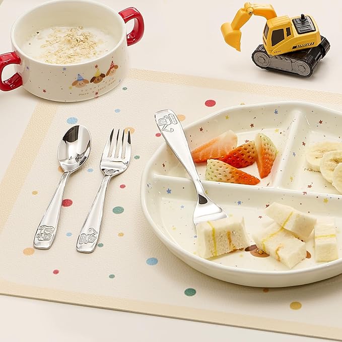 KINGSTONE 6 Pieces Kids Utensils Set, 18/10 Stainless Steel Kids Silverware, 3 Forks & 3 Spoons, Food-Grade Flatware, Construction, Digger & Dump Truck Dishes, Dishwasher Safe for Self-Feeding