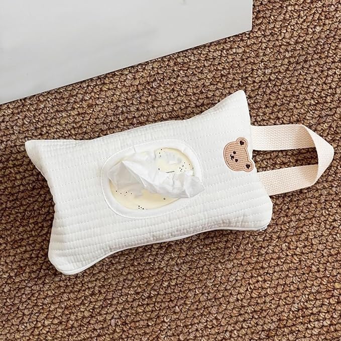 Quilted Baby Diaper and Wipes Pouch Portable Mommy Bag for Stroller Reusable Wipes Pouch with Lanyard for Casual Travel (White Bear)