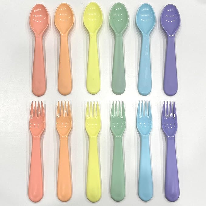 12 Pieces Toddler Utensils Set, Plastic Spoons and Forks Set for Kids, Children Safe Flatware, Dishwasher Safe, Plastic Reusable Cutlery, BPA Free, Macaron color