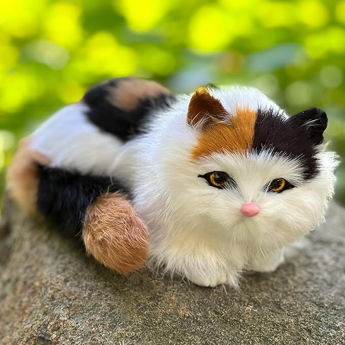 Realistic Baby Calico Cat Figurine - Lifelike Furry Kitten Statue, Plush Kitty Stuffed Animal Toy, Home Office Car Decor, Collectible Gift, Photo Prop