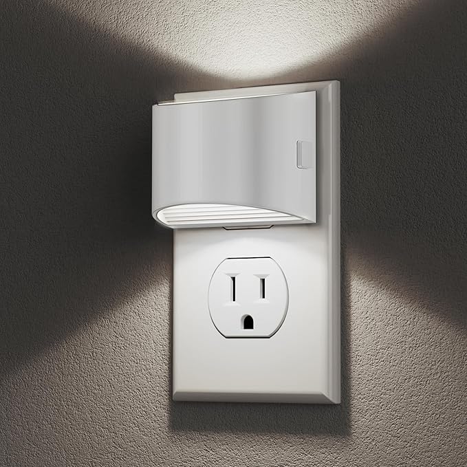 DORESshop LED Night Light[2 Pack], Night Lights Plug into Wall, 3 Level Brightness Adjustable Plug in Night Light, Dusk to Dawn Sensor Nightlights for Adults,Bedroom,Bathroom,Hallway, 5000K