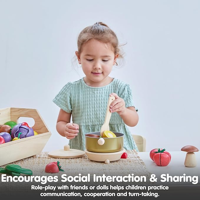 PlanToys® Wooden Cookery Set with Stove, Pot and Ladle | Montessori Pretend Play Toy for Imaginative Cooking, Social Interaction and Coordination | Eco Friendly Kitchen Toy