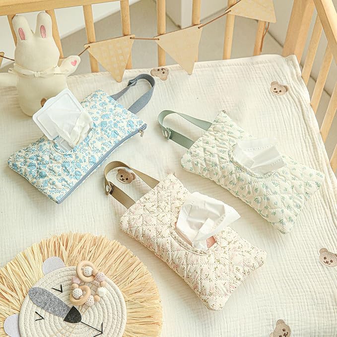 Quilted Baby Diaper and Wipes Pouch Portable Mommy Bag for Stroller Reusable Wipes Pouch with Lanyard for Casual Travel