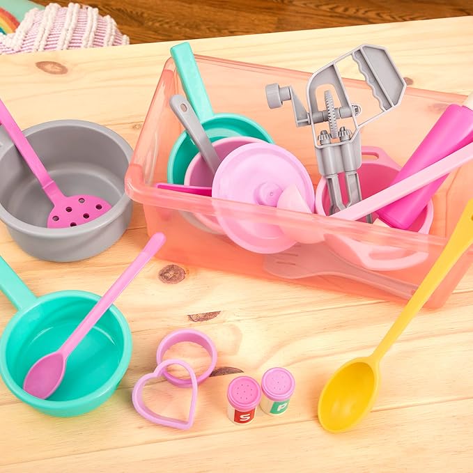 Battat – Play Circle – Cooking & Baking Playset – Hand Mixer, Rolling Pin, Ladle, Spatulas & More – Storage Bin – Kitchen & Cooking Toys for Kids – 3+ Years– Dinner for Eight Cookware