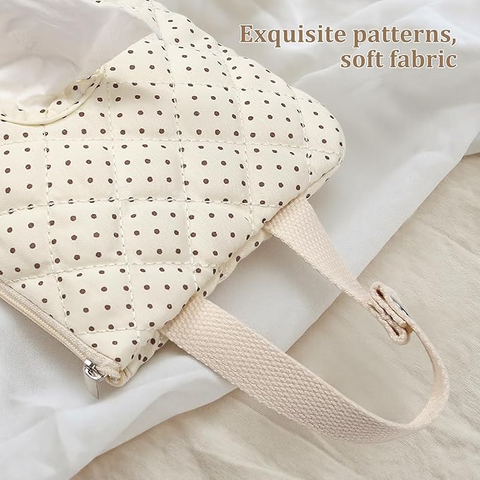 Quilted Baby Diaper and Wipes Pouch Portable Mommy Bag for Stroller Reusable Wipes Pouch with Lanyard for Casual Travel (Polka Dots)