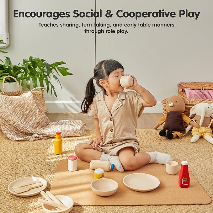 PlanToys® Pretend Play Wooden Tableware Set for Kids | 16-Piece Montessori Kitchen Toy Set with Plates, Cups, Bowls & Utensils | Eco-Friendly, Non-Toxic Toy for Toddlers & Preschoolers