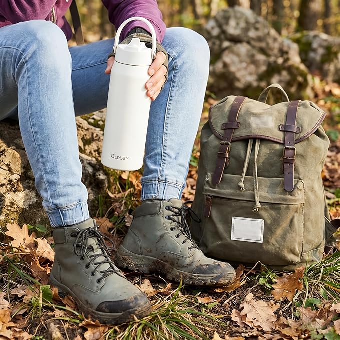 Oldley 18oz Insulated Water Bottle with Straw, Stainless Steel Water Bottle for Sports, Travel, School, BPA-Free Sports Bottles for Adult Kids, Leak-Proof, Beige